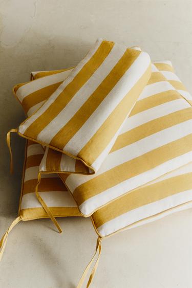 STRIPED ARMCHAIR SEAT CUSHION - striped by Zara