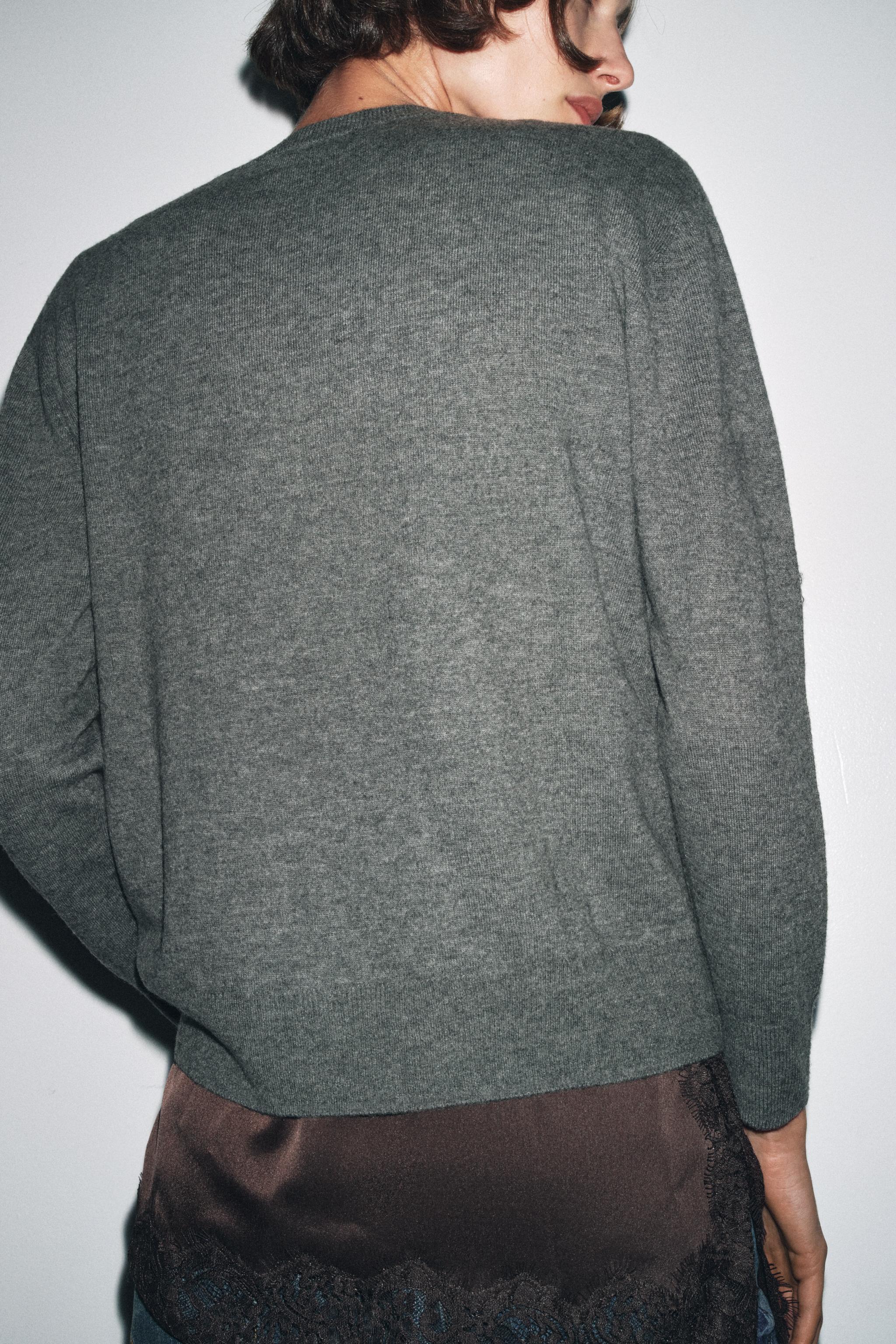 EXTRA SOFT 100% WOOL KNIT SWEATER