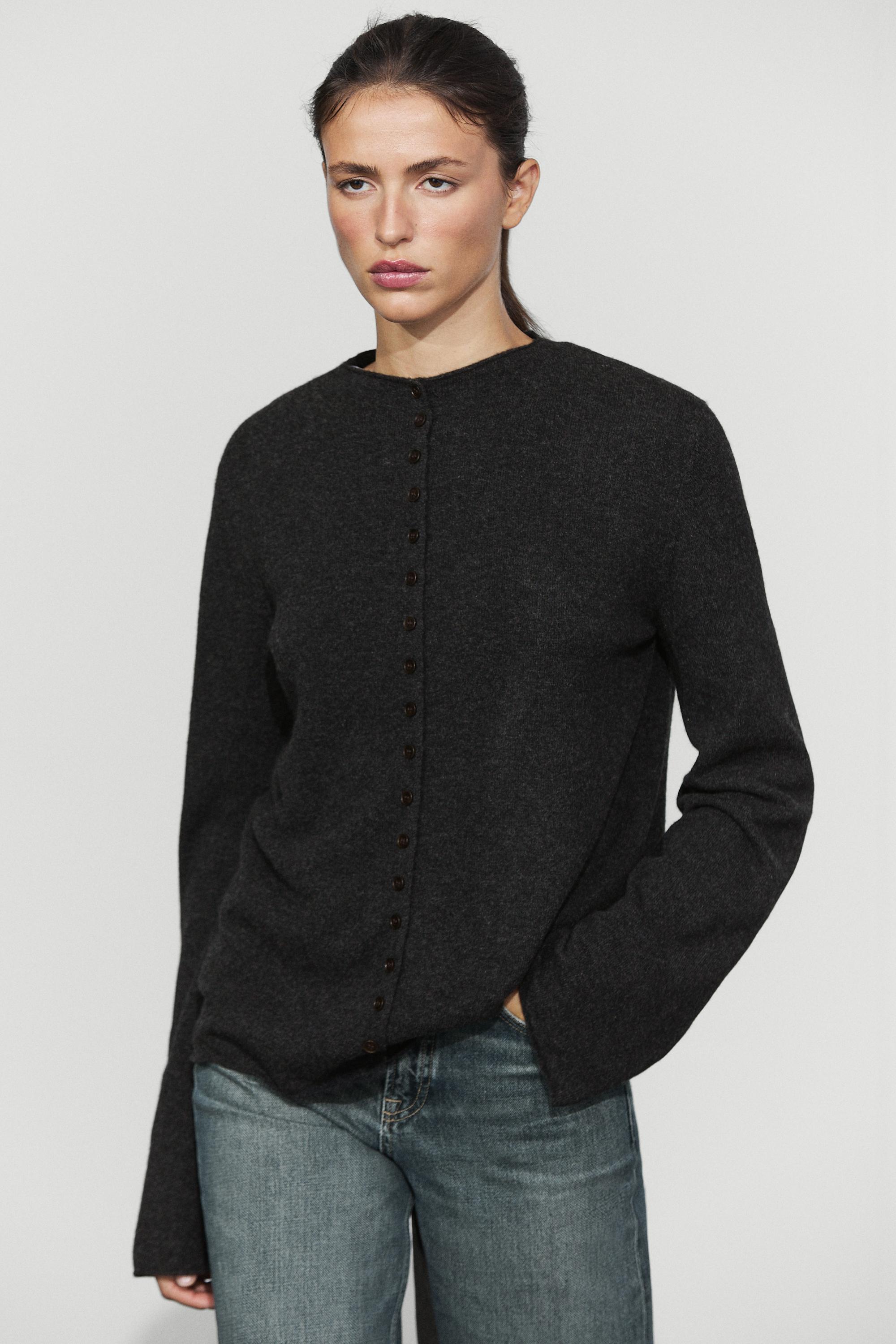 Cardigan en maille de laine mélangée à boutons