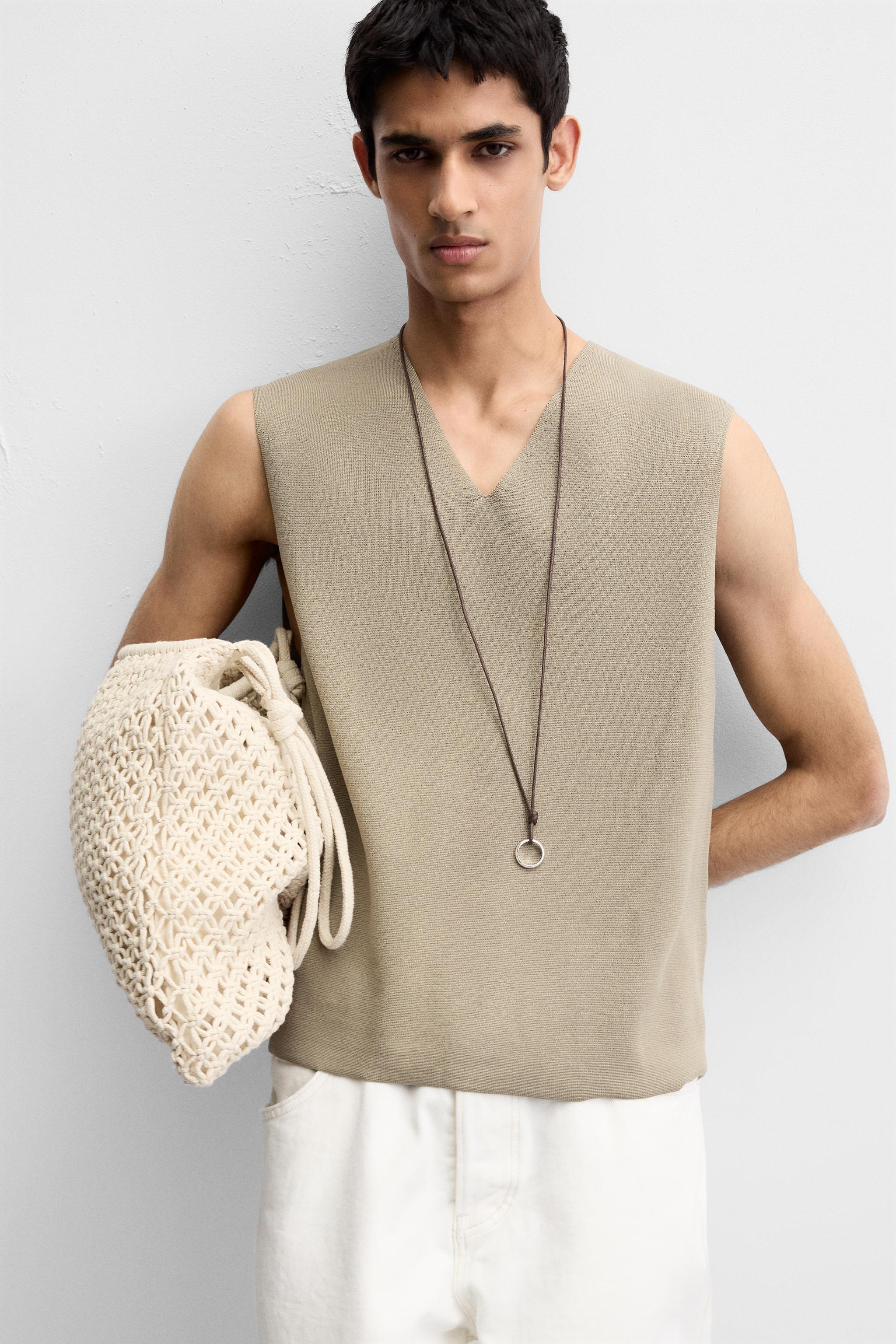 RELAXED FIT KNIT VEST - Khaki | ZARA Canada