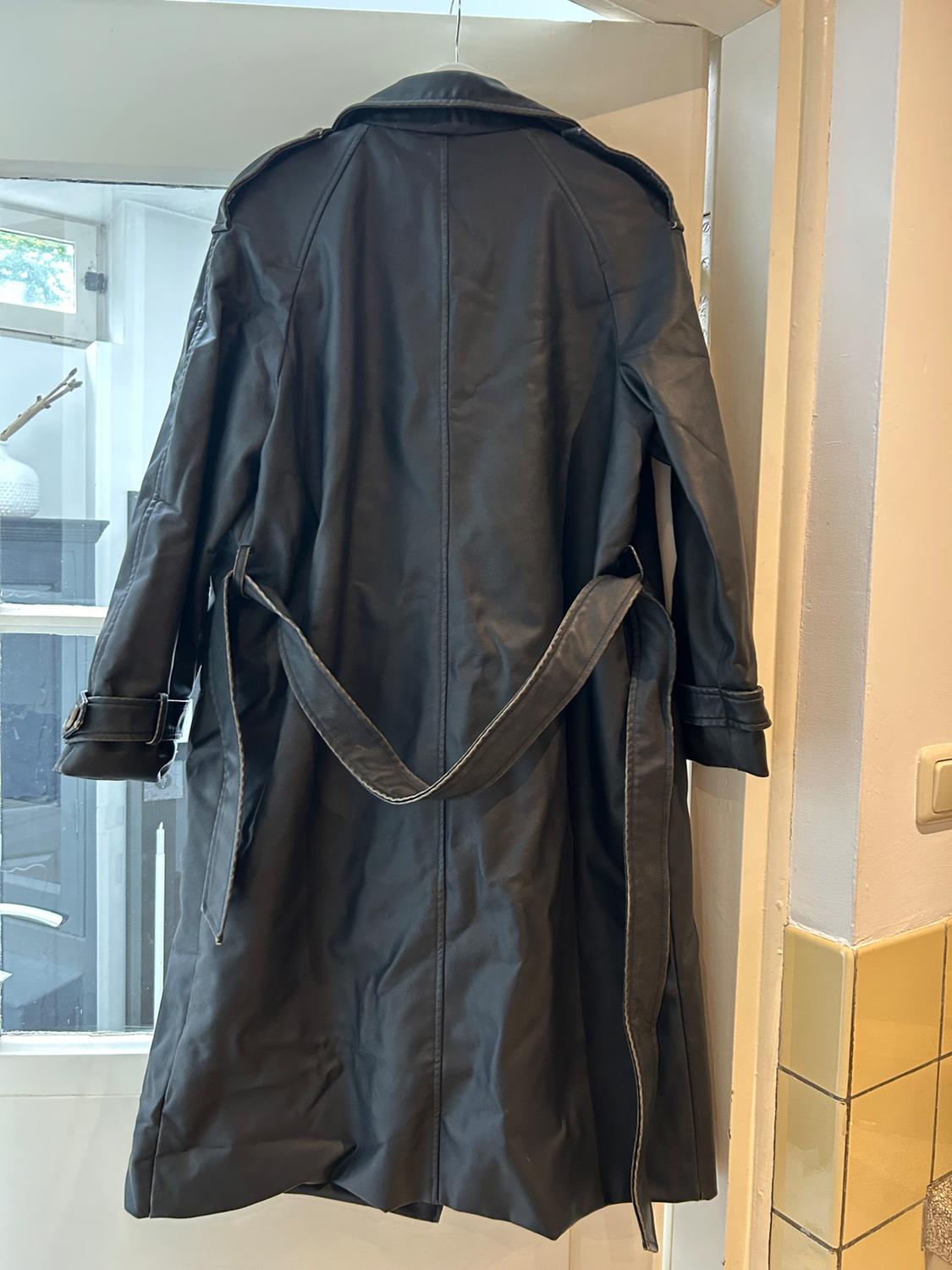 DISTRESSED LEATHER EFFECT TRENCH COAT - Image 4