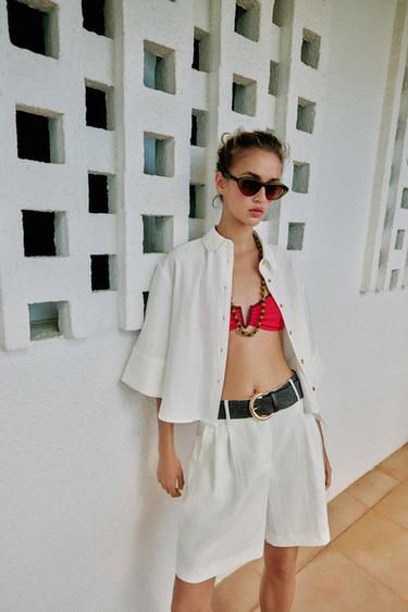 BERMUDA À PINCES ET CEINTURE - Blanc de Zara - Image 2