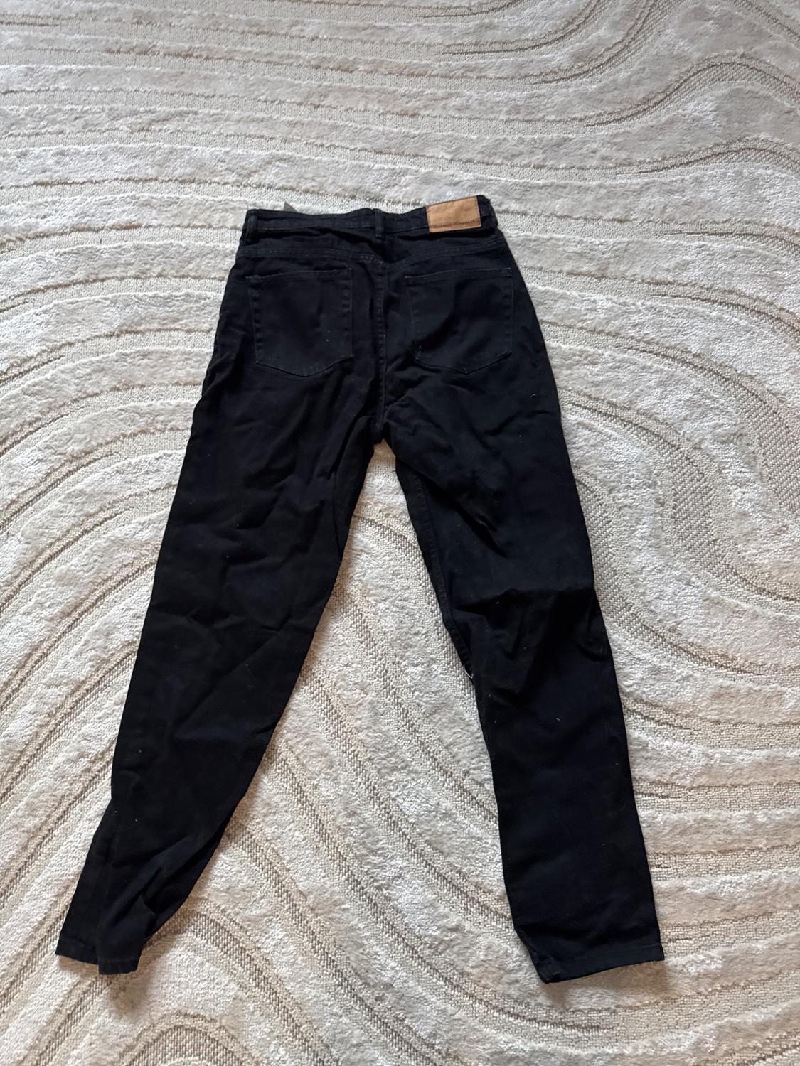 AUTHENTIC DENIM MOM FIT JEANS - Image 2