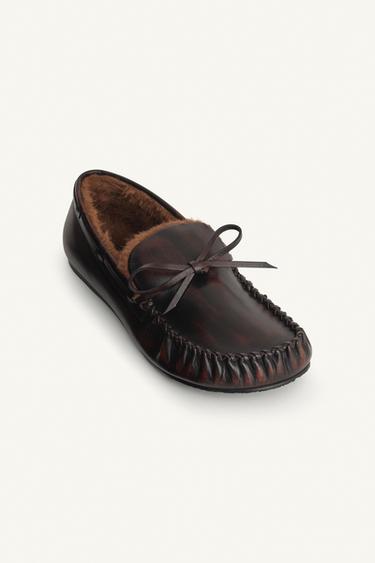 MOCASSINS EN CUIR ÉDITION LIMITÉE - Marron de Zara - Image 2