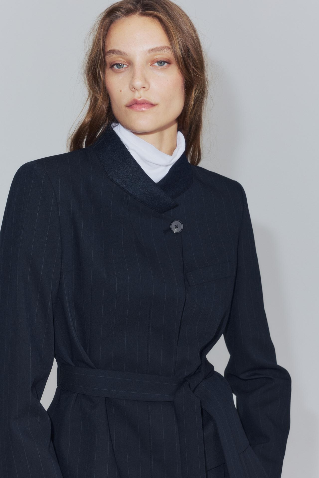 ZW COLLECTION STRIPED COMBINED COLLAR BELTED BLAZER — striped