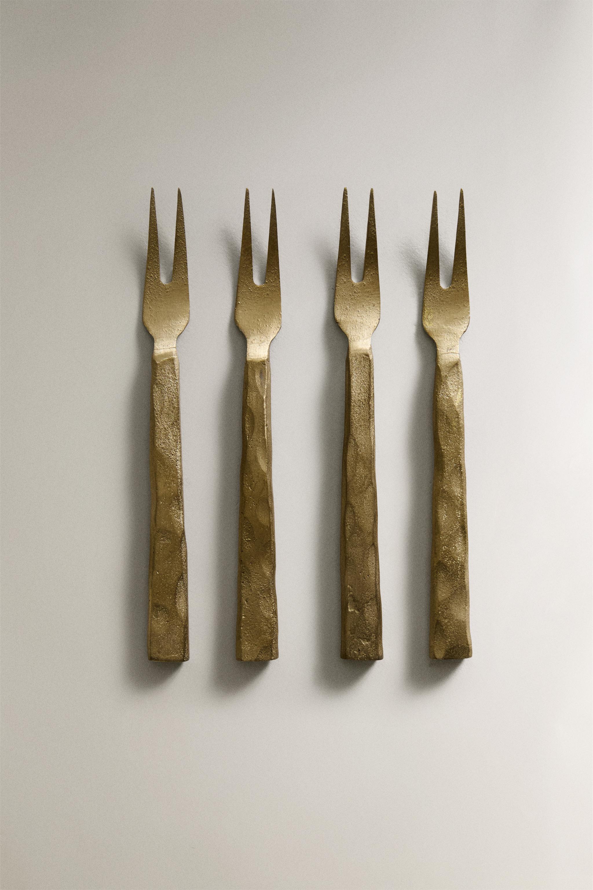 Série De 12 Fourchettes Et De 12 Cuillères à Hors D'œuvre Ou Dessert Demi Couvert En Metal Argente Dans Leur Ecrin