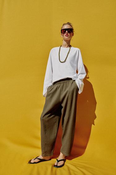 PANTALÓN BARREL CON LINO - Khaki de Zara