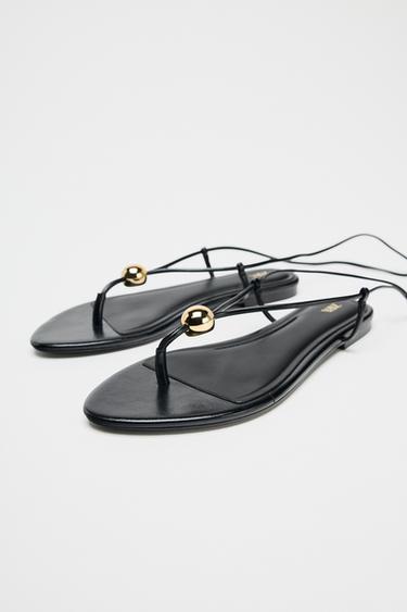 FLAT SANDALS WITH METAL APPLIQUÉ - Black by Zara - Image 3