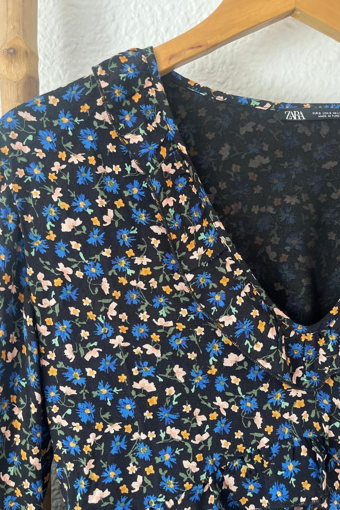 PRINTED DRESS WITH FRILLS - Image 3