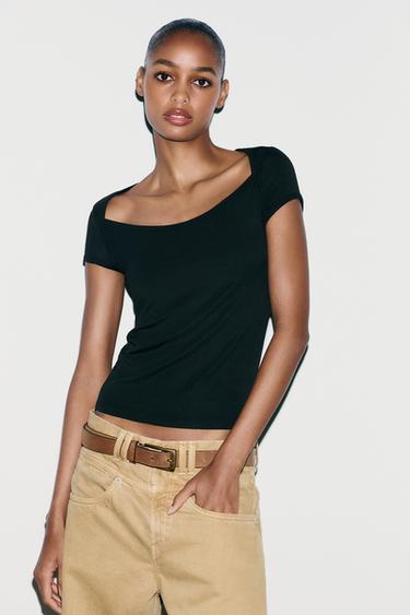 KARE YAKA T-SHIRT