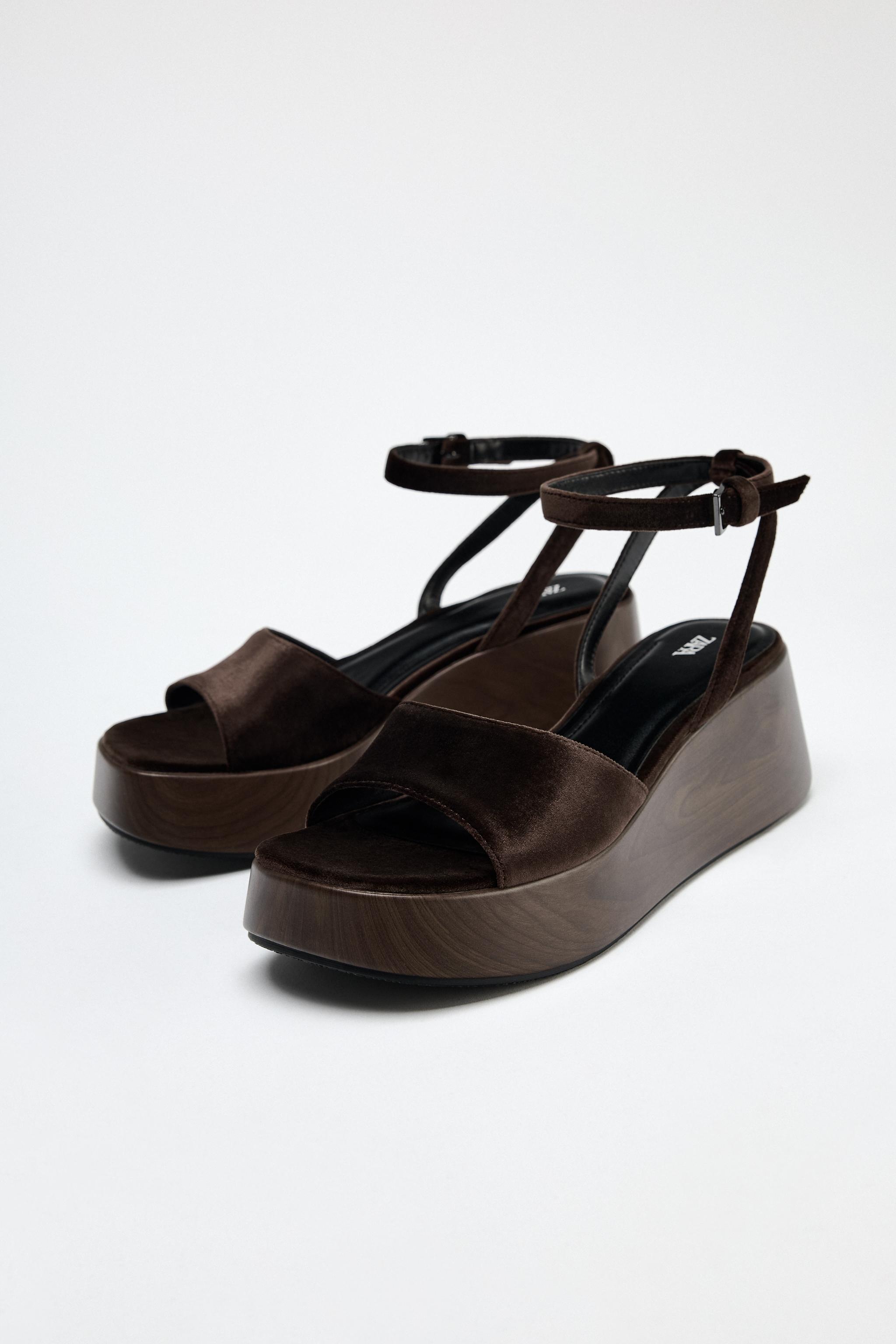☆ドイツ発*ZARA*新作*ベルベットプラットフォームサンダル☆ ☆ドイツ発*ZARA*新作*ベルベットプラットフォームサンダル