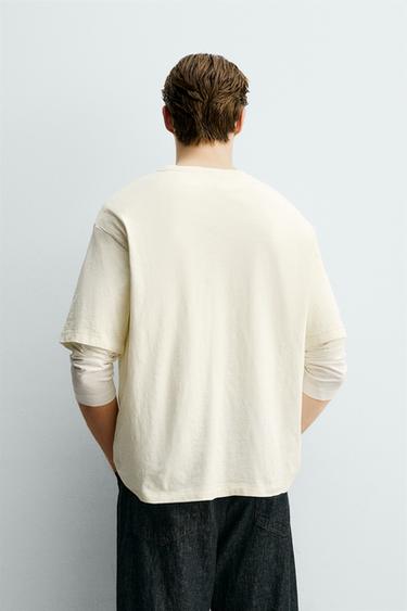 T-SHIRT À INSCRIPTION IMPRIMÉE - Blanc cassé de Zara - Image 2