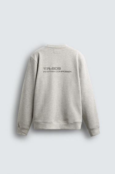 ROLAND CORPORATION © CREW NECK SWEATSHIRT - SILVER UNIVERSE by Zara - Image 7