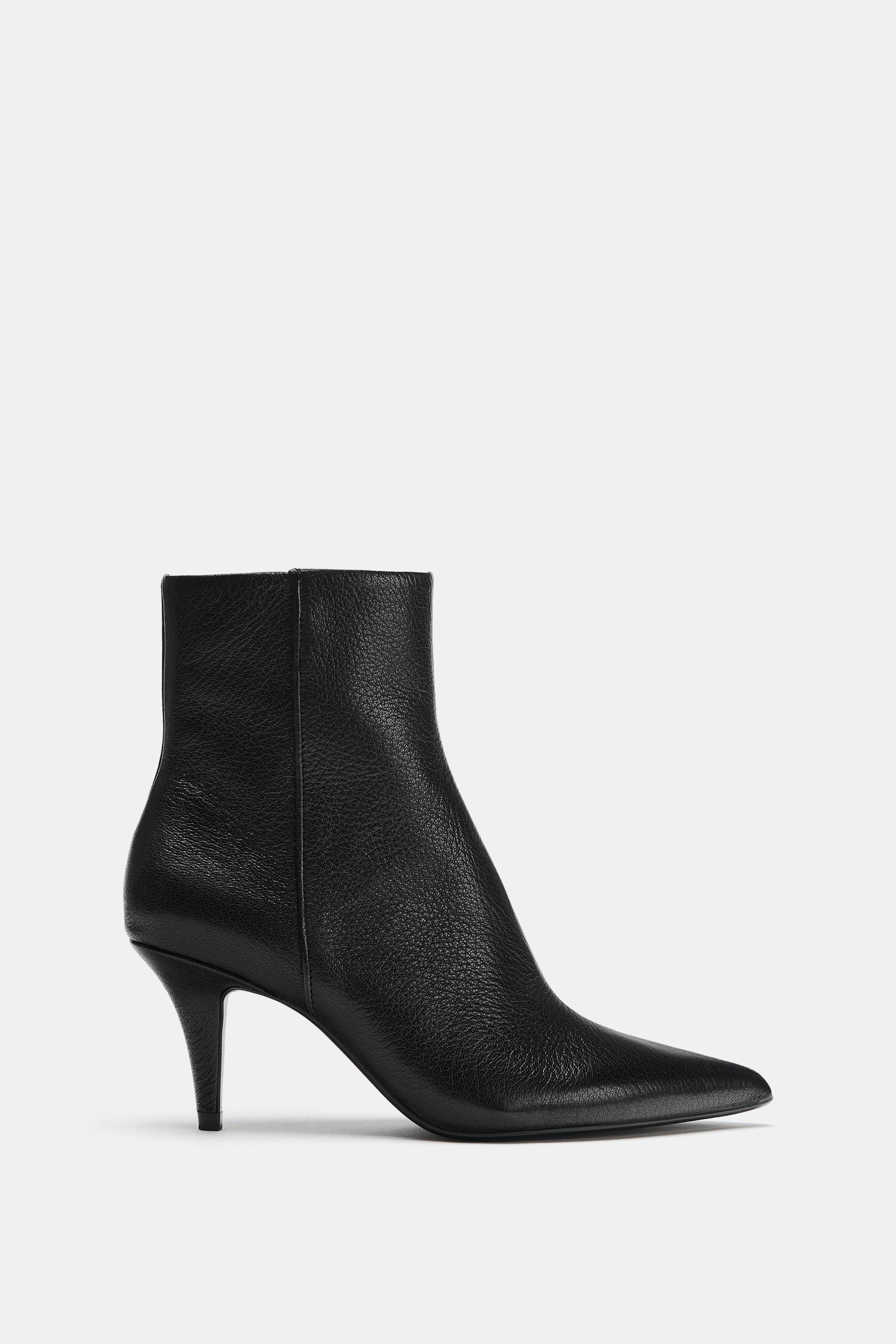 BOTTINES À TALONS EN CUIR