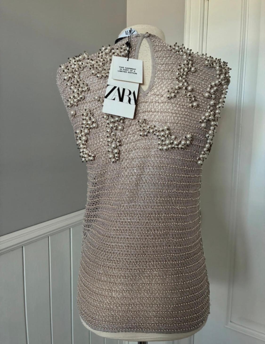 KNIT TOP WITH FAUX PEARLS - LIMITED EDITION - Image 2