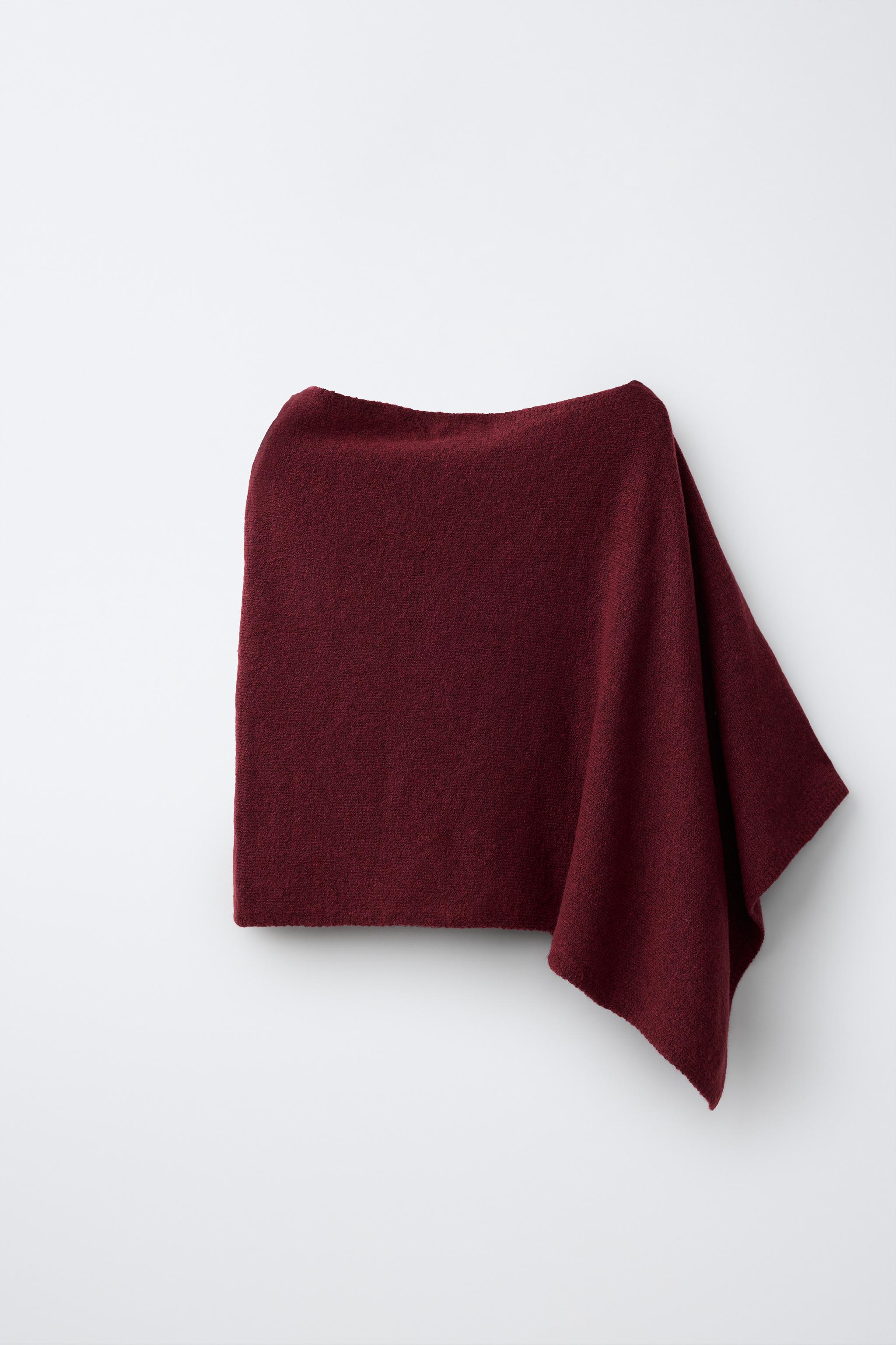 FINE-KNIT CAPELET