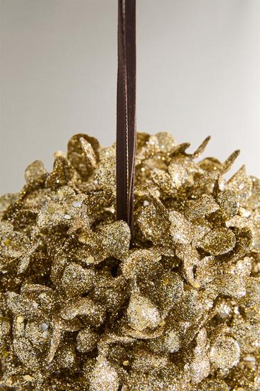 CHRISTMAS TREE DECORATION WITH SPARKLY PETALS - Gold by Zara - Image 2