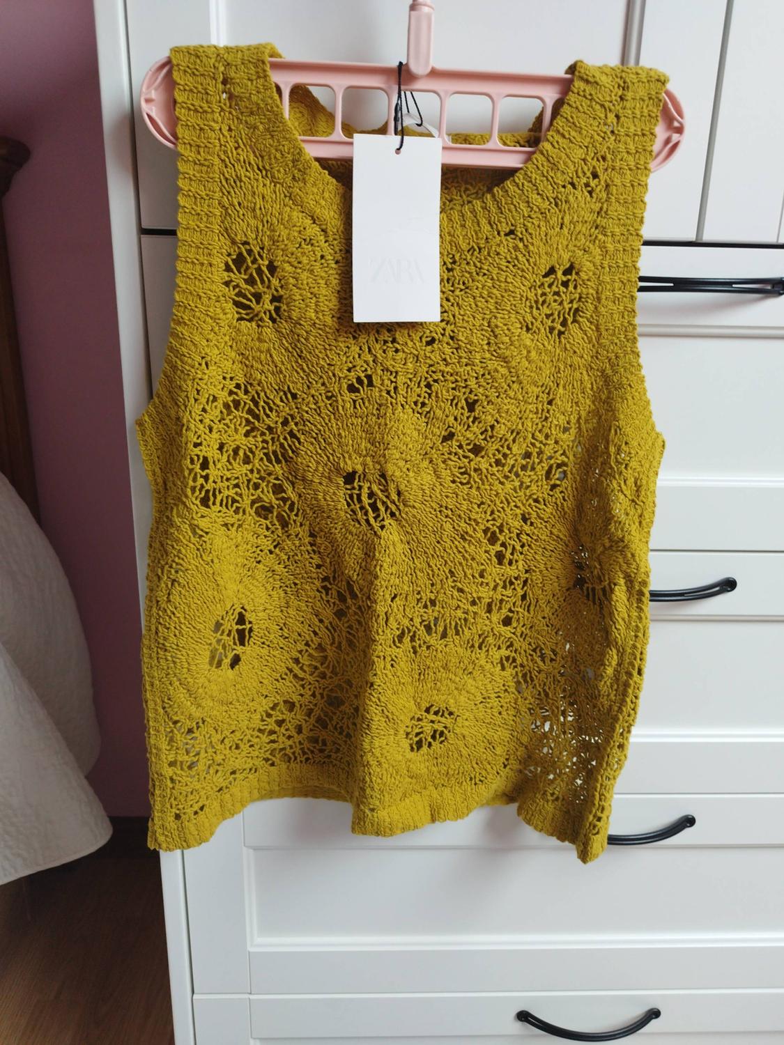 SLEEVELESS CROCHET TOP - Image 2