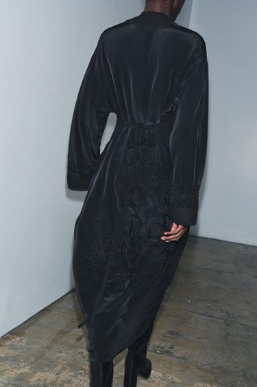 KIMONO BRODÉ CEINTURE LARGE ZW COLLECTION LIMITED EDITION - Noir de Zara - Image 4