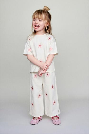 БРЮКИ-КЮЛОТЫ С ВЫШИВКОЙ ЦВЕТОВ — ЭКРЮ от Zara