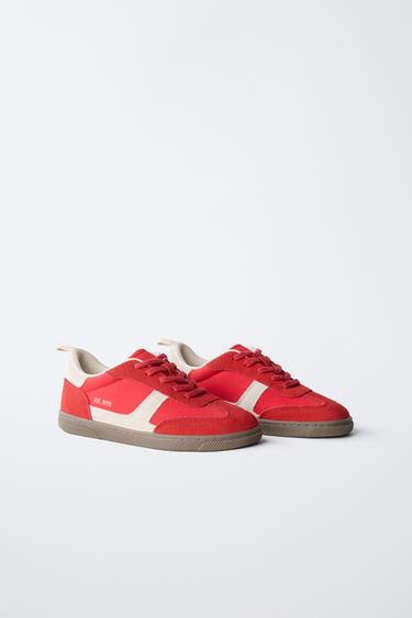 KOMBINIERTER SNEAKER - Rot von Zara