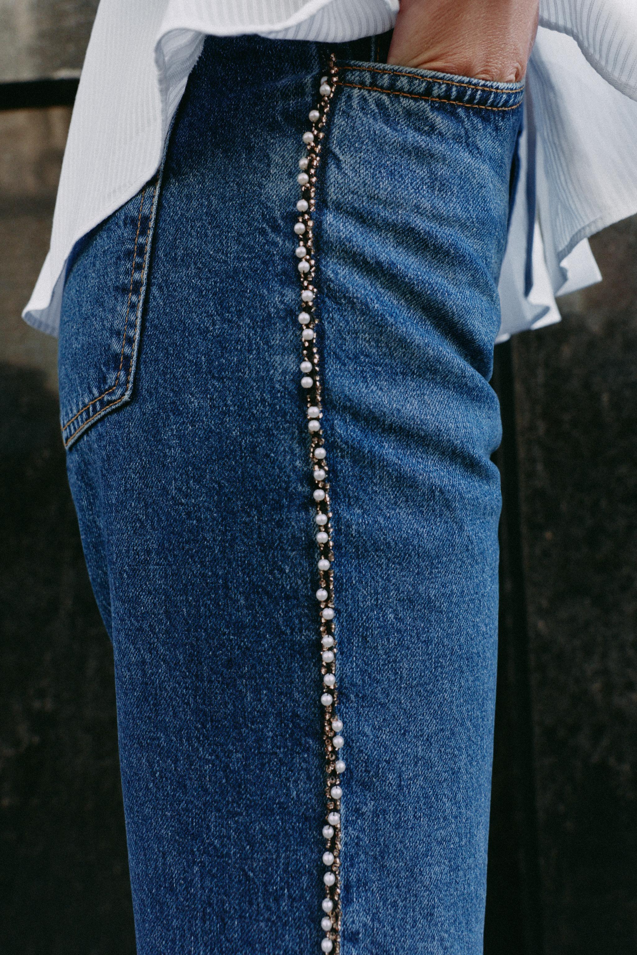 Z1975 MID-RISE SLIM STRAIGHT PEARL JEANS
