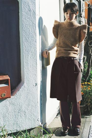 ロング丈ベルト付きバミューダパンツブラウンZaraのロング丈ベルト付きバミューダパンツ - ブラウン