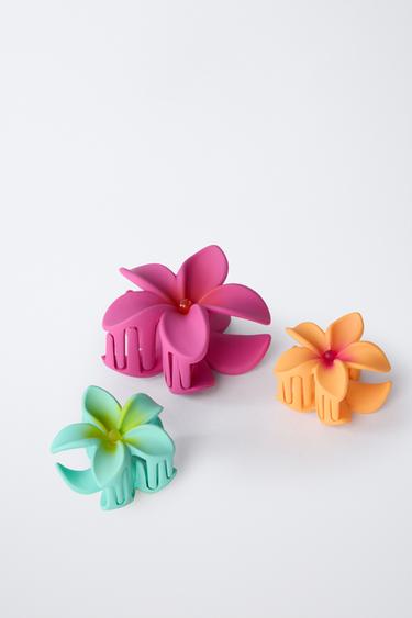 3-PACK OF FLOWER HAIR CLIPS - Fuchsia by Zara - Image 1