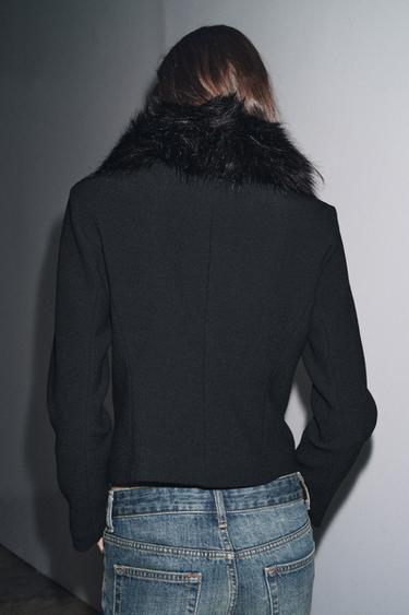 VESTE CINTRÉE À COL EFFET FOURRURE ZW COLLECTION - Noir de Zara - Image 2