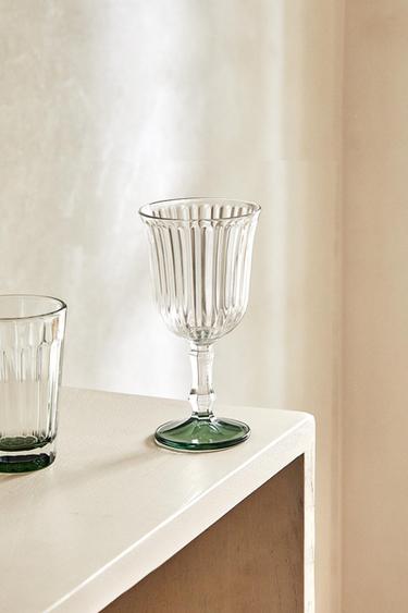 RAISED DESIGN WINE GLASS - Green by Zara - Image 11