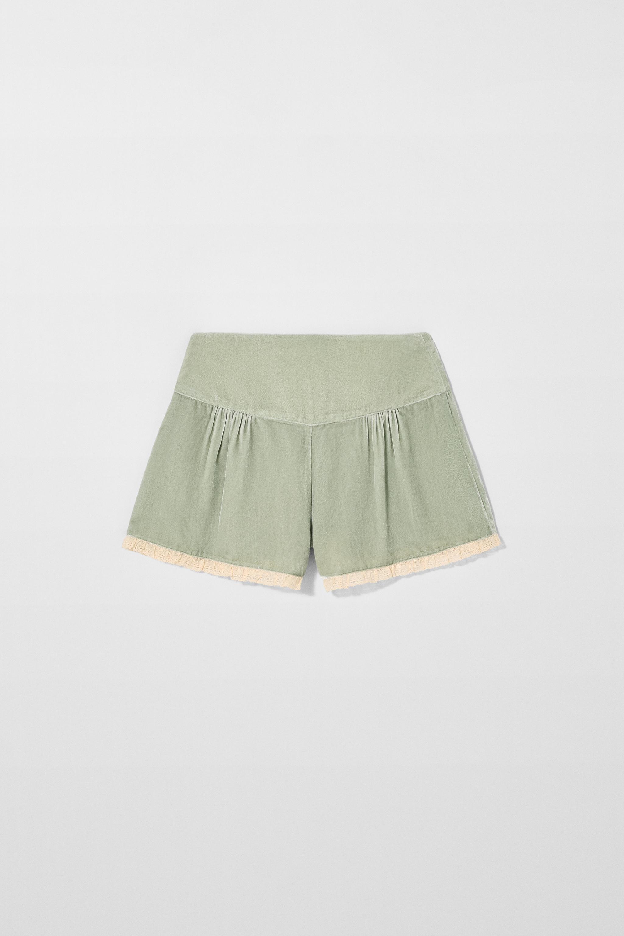 【ZARA×Kate Moss】ベルベットレースショートパンツ 0175/825 VELVET LACE SHORTS KATE MOSS X ZARA - Light green | ZARA