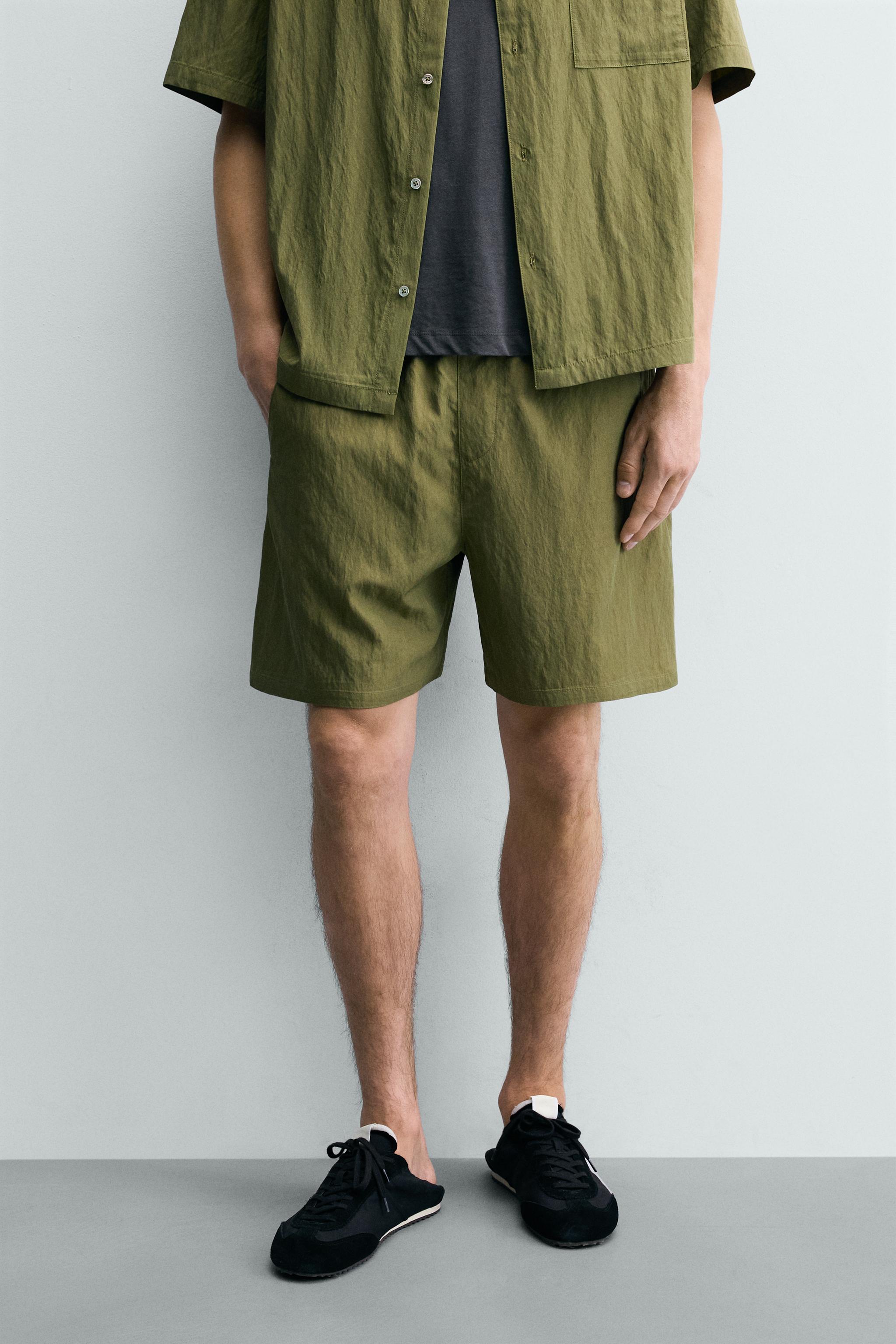 RELAXED FIT FLOWY SHORTS — Dark olive (alternate view)