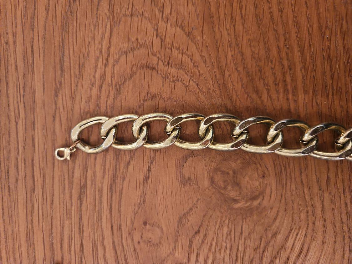 CHAIN LINK NECKLACE - Image 6
