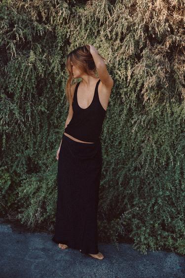 FALDA MIDI SATINADA - Negro de Zara - Imagen 0