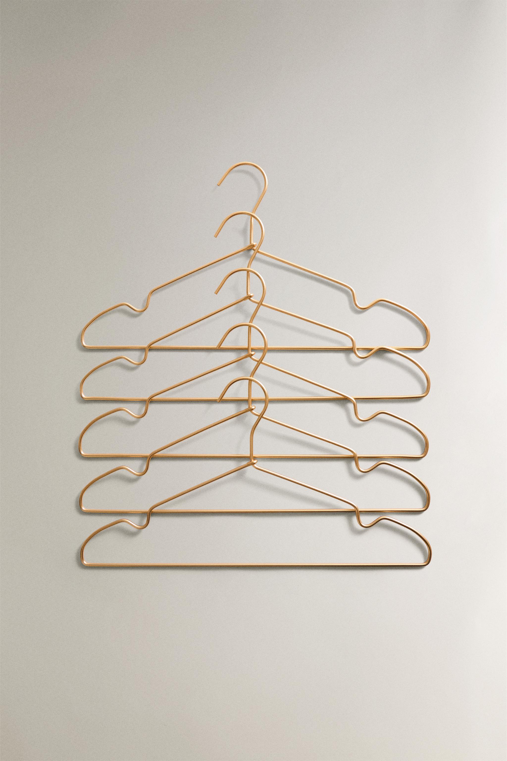 METAL HANGER (SET OF 5) - Gold | ZARA United States
