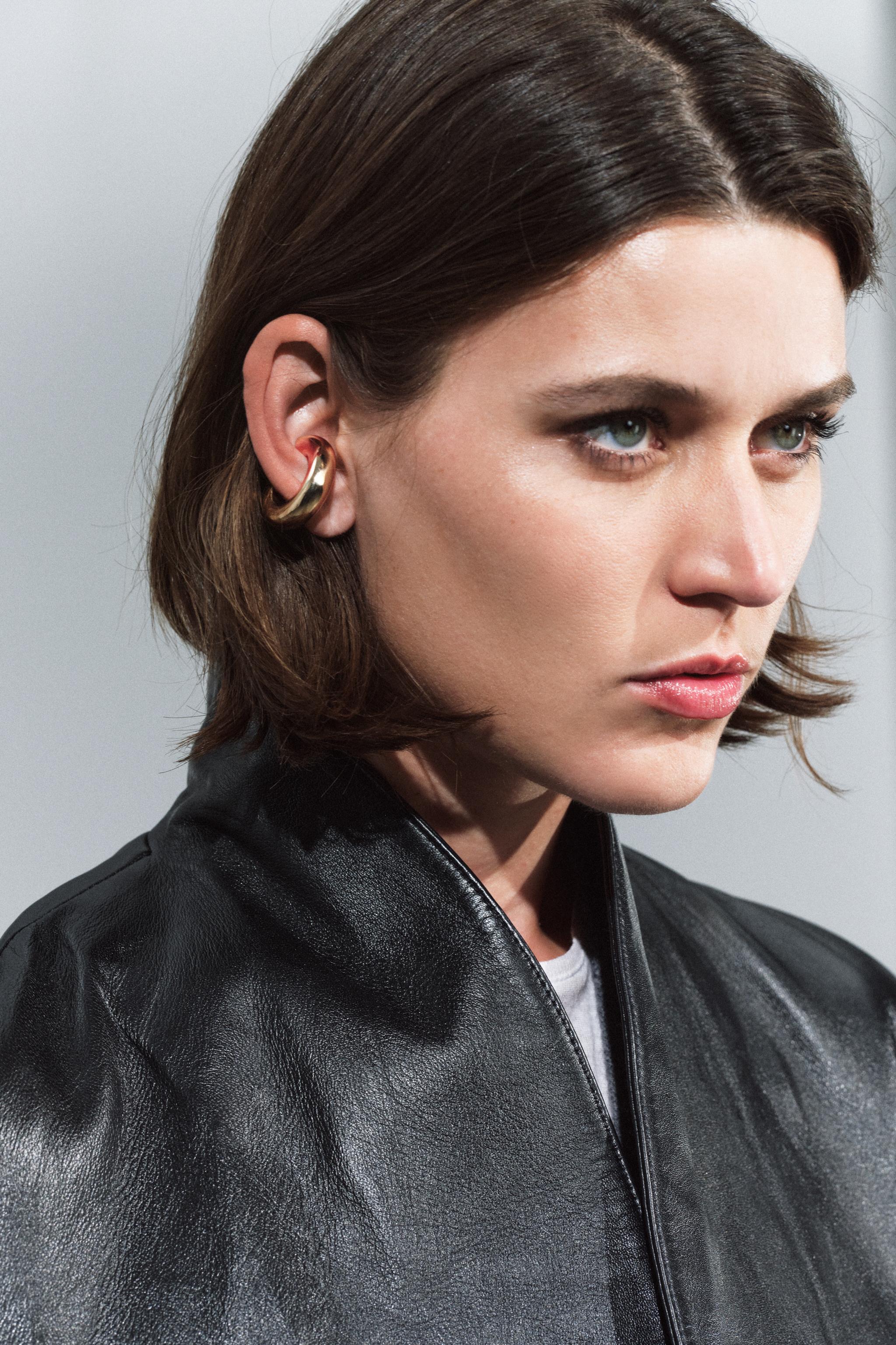 LOT DE 2 BOUCLES D'OREILLES EARCUFF COMBINÉES