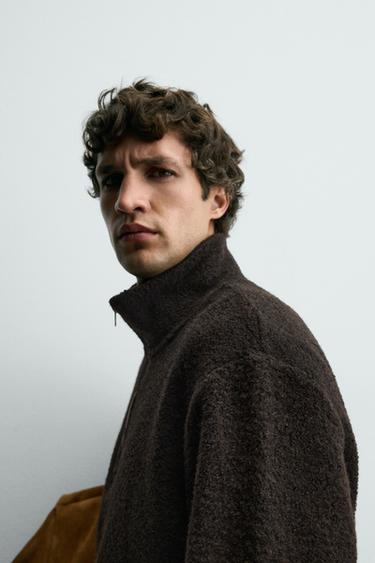 SWEAT EFFET MOUTON À COL ZIPPÉ - Marron foncé de Zara - Image 4