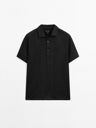 Camisa manga corta regular fit lino - Negro de Zara - Imagen 0