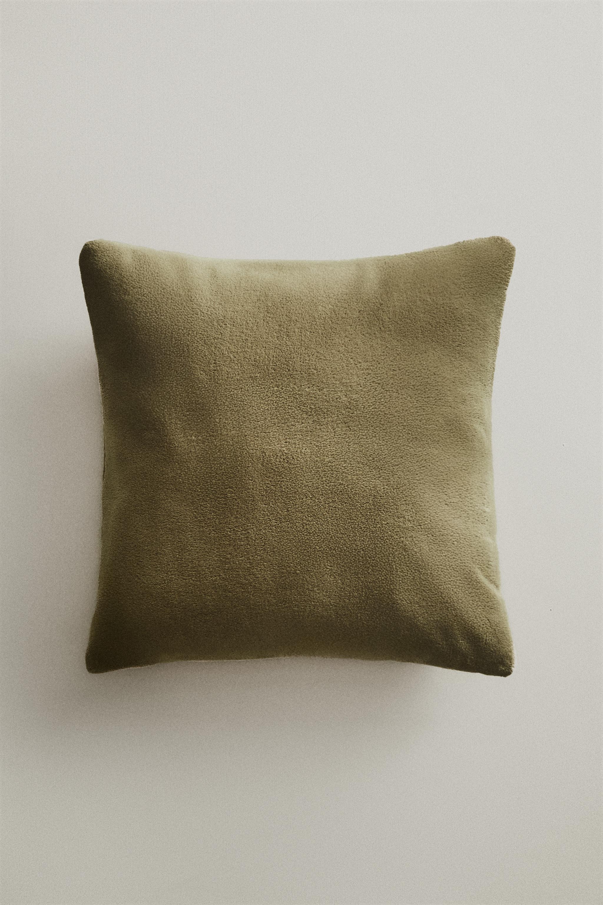 フェイクファー クッションカバー - グリーン | ZARA Japan / 日本