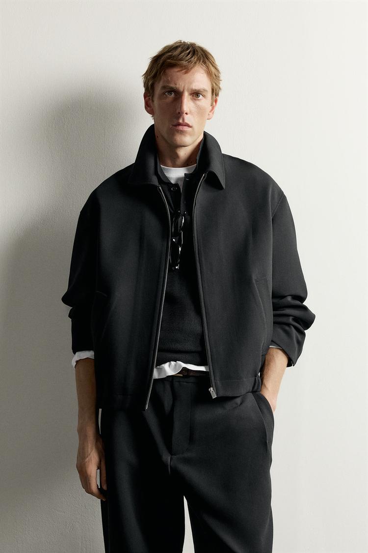 Cazadora relaxed fit pliegues