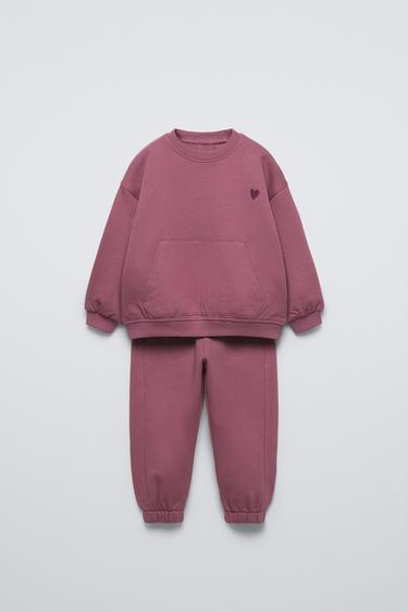 CONJUNTO SUDADERA Y JOGGER BORDADO - Rosado oscuro de Zara