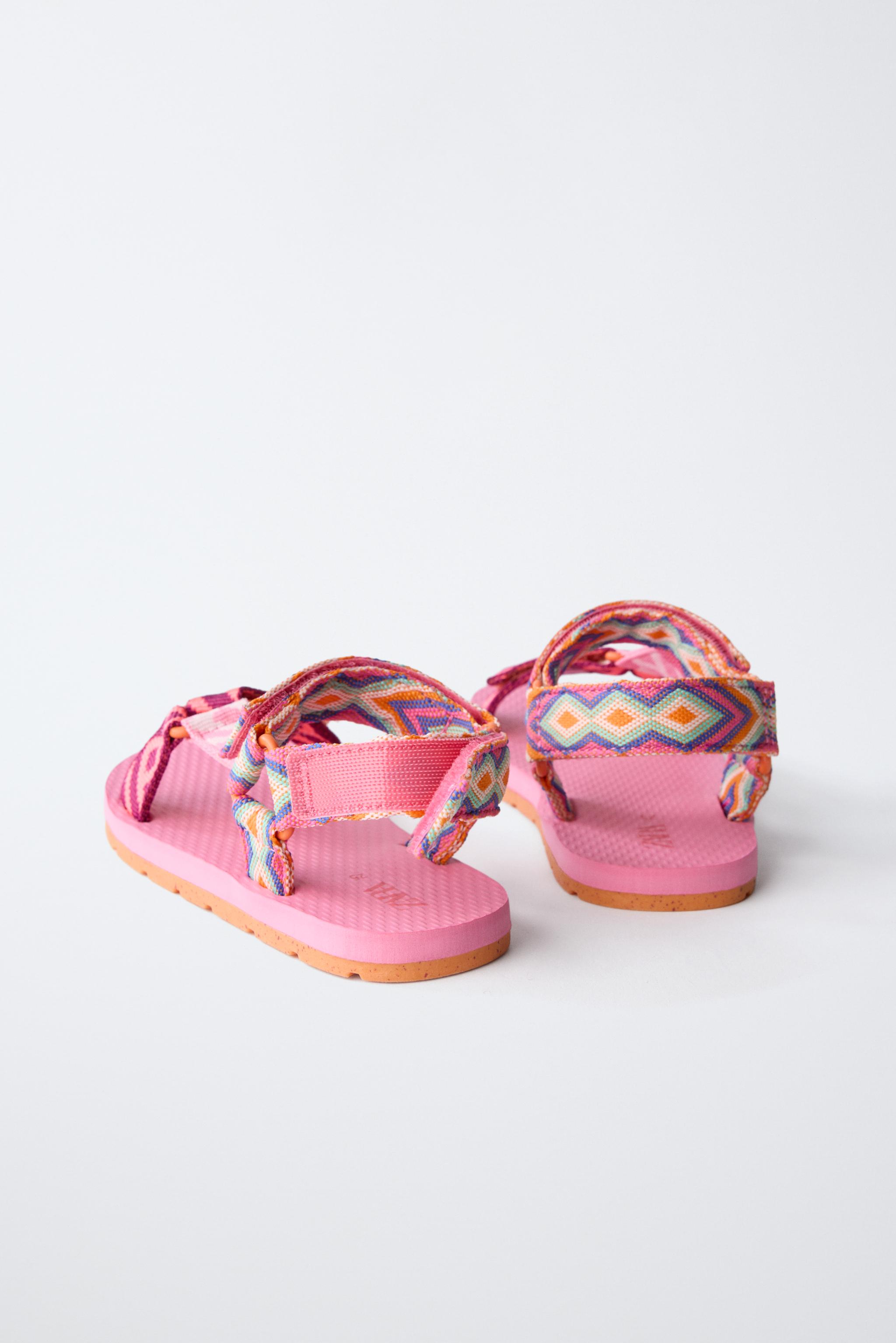 Детские сандалии Zara EMBROIDERED SANDALS — фото 6