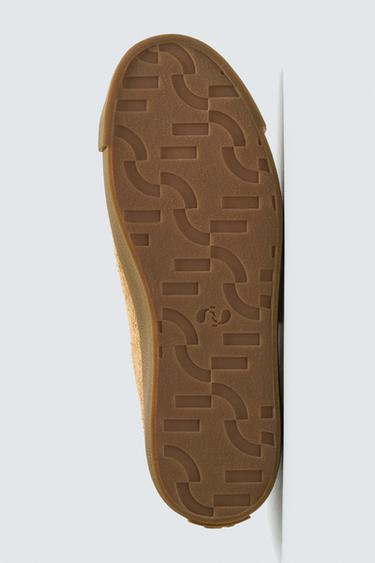 BASKETS EN CUIR - Marron camel de Zara - Image 6