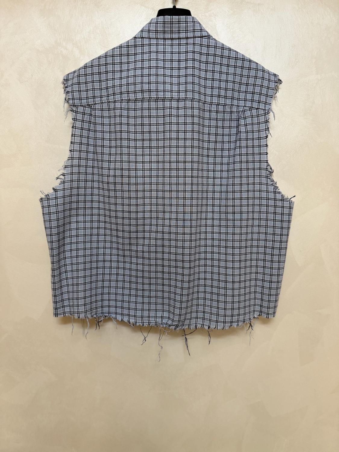 CROPPED FIT ΠΟΥΚΑΜΙΣΟ ΜΕ ΚΑΡΟ ΣΧΕΔΙΟ - Image 3