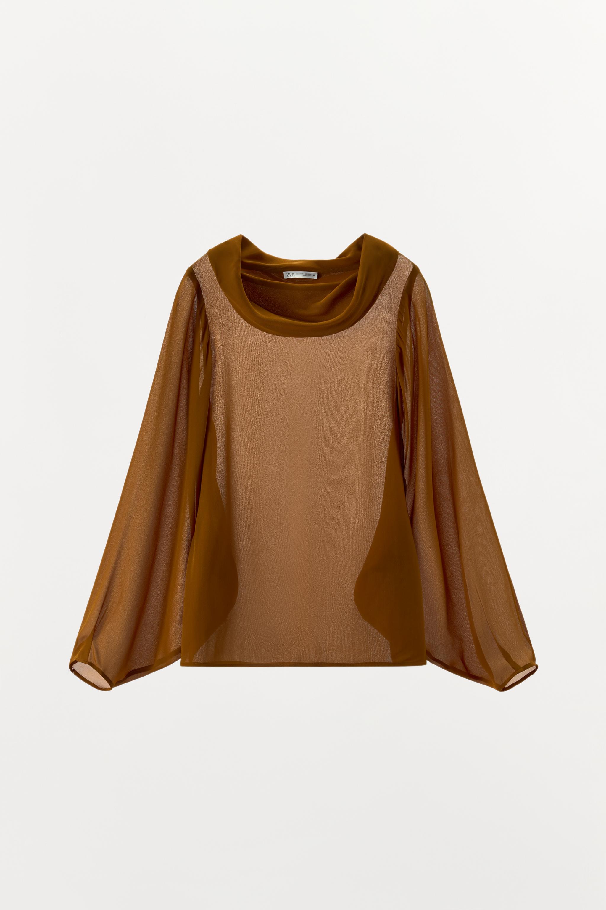 MINIMAL BLOUSE WITH FLUID NECKLINE