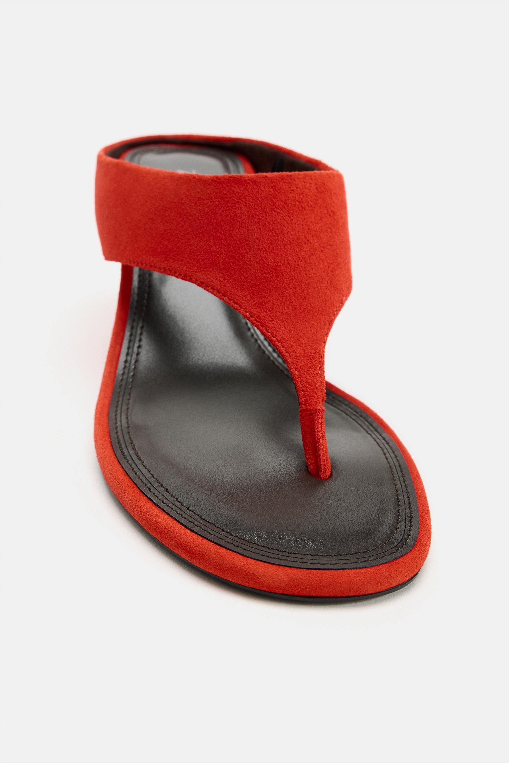 LEATHER WEDGE SANDALS