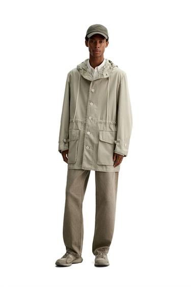 معطف باركا خفيف وقصير من القطن - أخضر رمادي by Zara