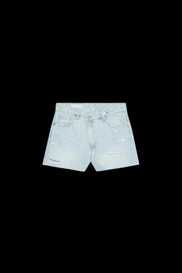 HIGH-WAIST CROSSOVER WAIST MOM FIT TRF DENIM BERMUDA SHORTS - Light blue by Zara - Image 0