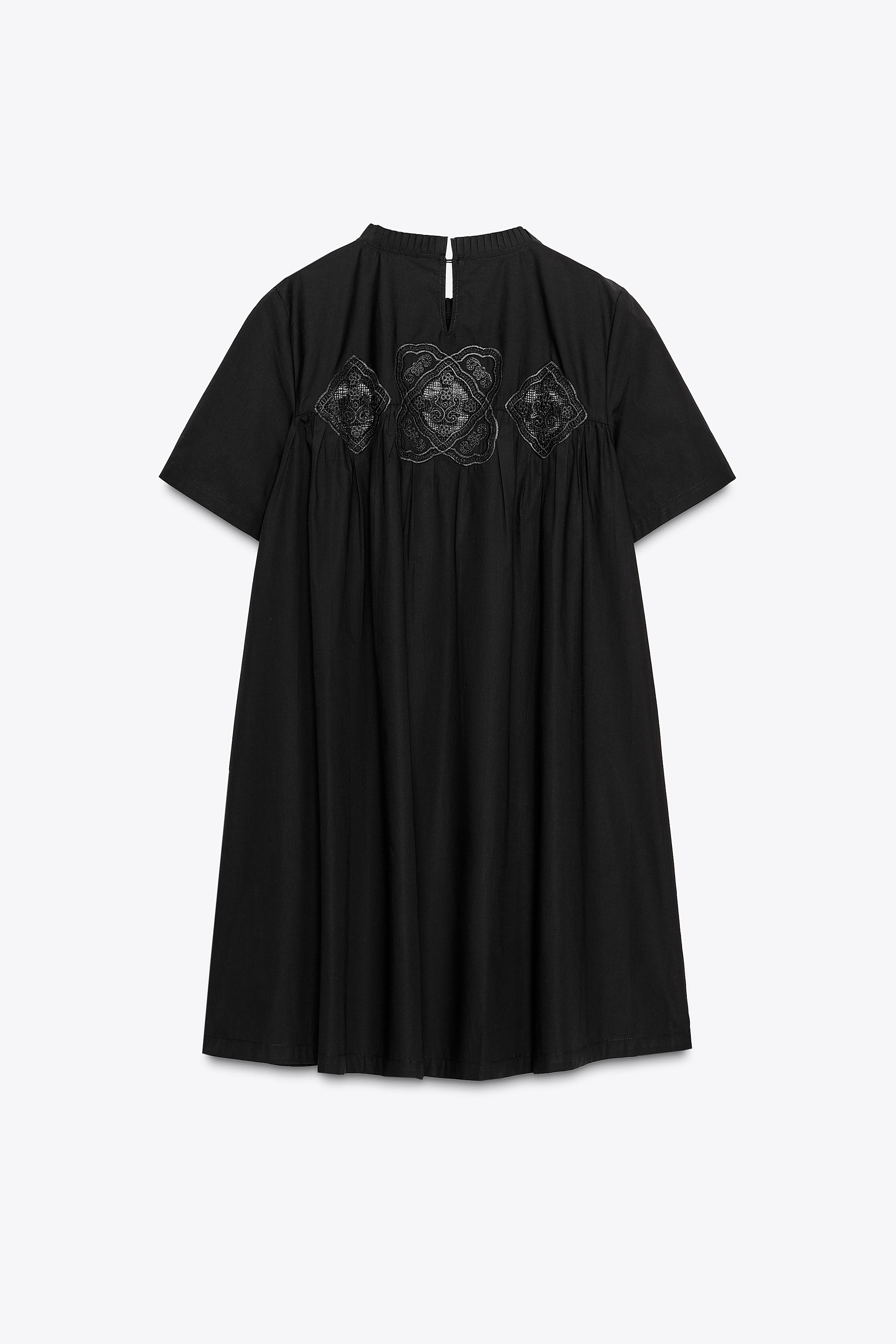 ROBE COURTE BRODERIES ZW COLLECTION