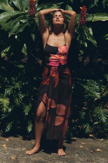 PAREÔ ESTAMPADO FLORAL - Preto da Zara